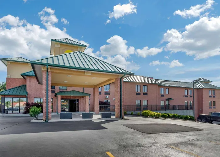 Resort: Comfort Inn Lenoir City-Knoxville
